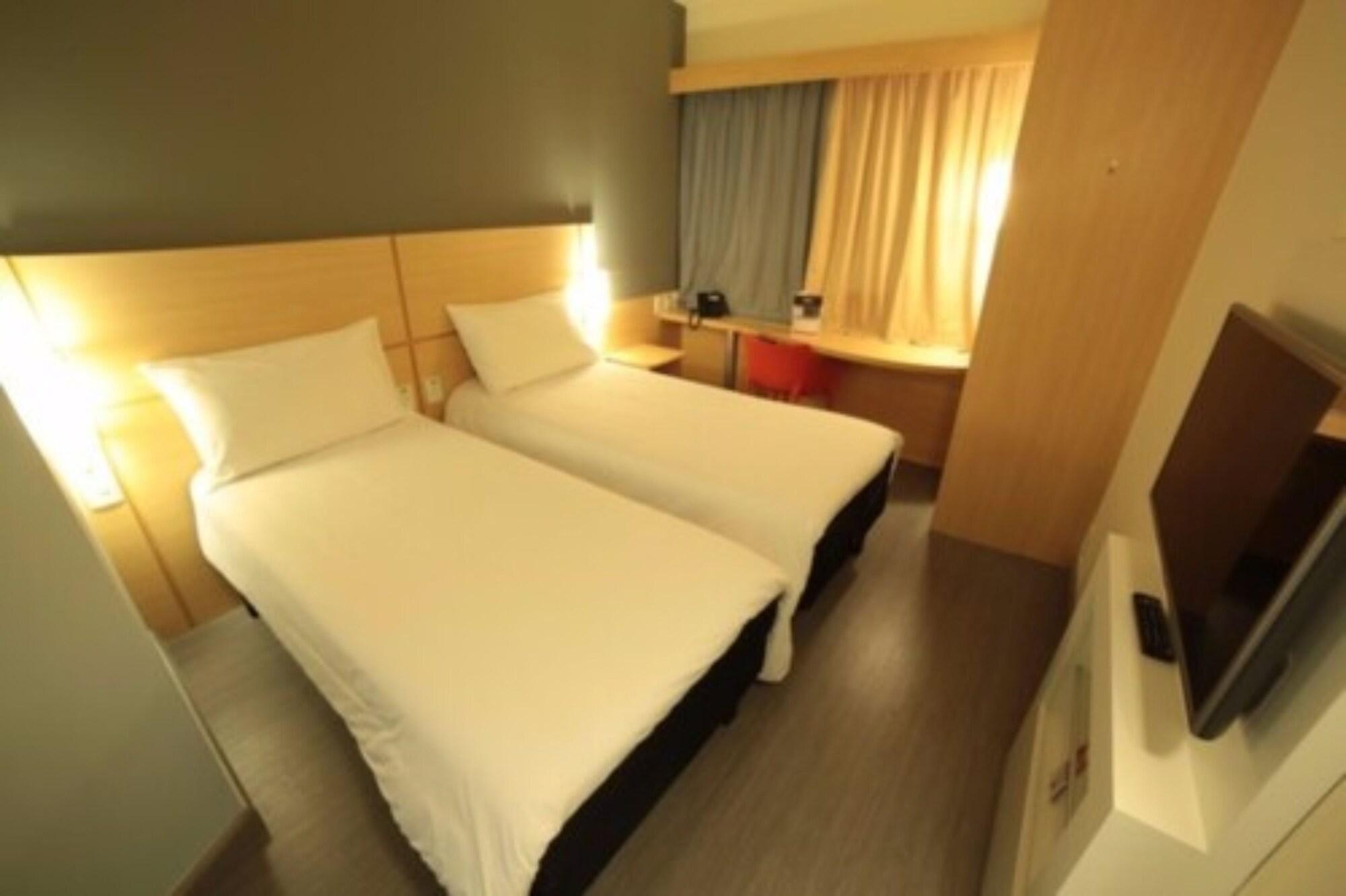 ไอบิส อราปิรากา Hotel อาราปิรากา ภายนอก รูปภาพ
